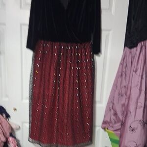Jessica Black and Red Sequin Midi Skirt